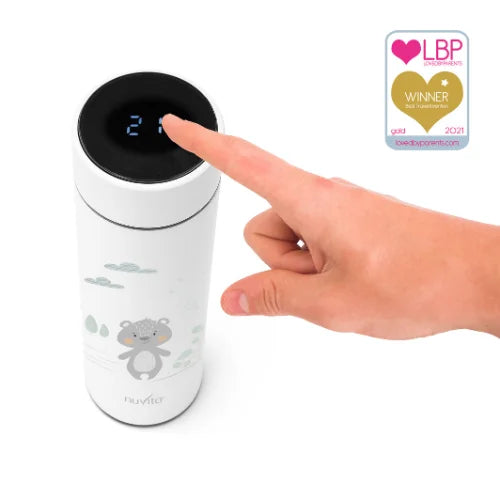 borraccia-nuvita-con-termometro-led-premiata-dalle-mamme