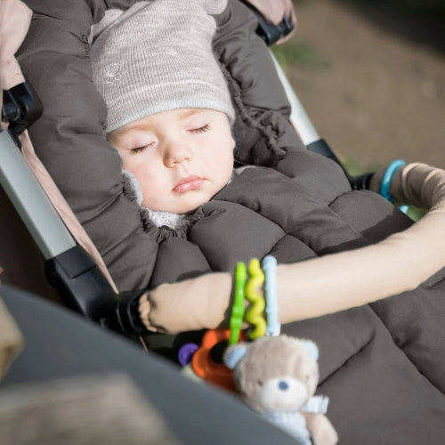 sacco-passeggino-junior-one-lifestyle